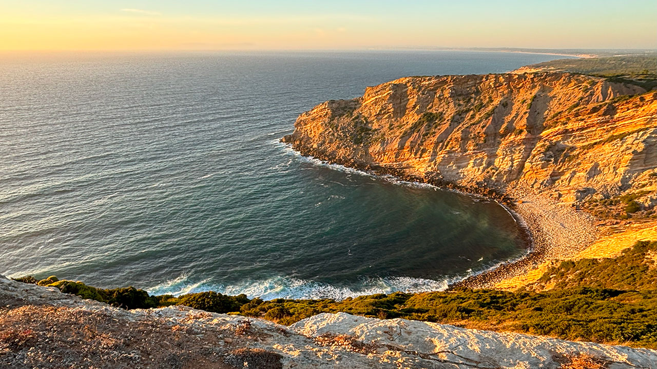 Sesimbra Holistic Health Retreat 2026